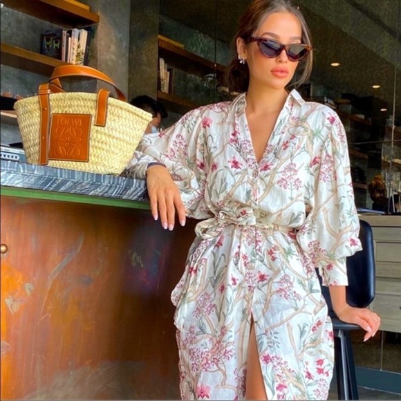 H&M Dresses & Skirts - JOHANNA ORTIZ x H&M Linen Shirt Floral Print Dolman Sleeve Midi Dress